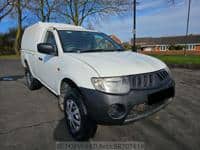 2009 MITSUBISHI L200 MANUAL DIESEL