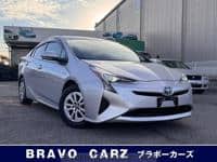 2017 TOYOTA PRIUS S