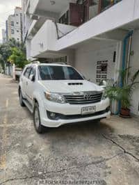 TOYOTA Fortuner