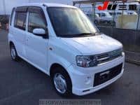 2013 MITSUBISHI TOPPO M