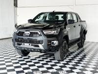 2024 TOYOTA HILUX 2.8