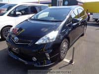 2013 TOYOTA PRIUS ALPHA