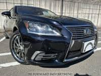 2013 LEXUS LS