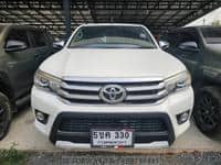 2015 TOYOTA HILUX 2.8