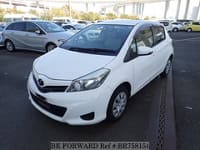 2013 TOYOTA VITZ F