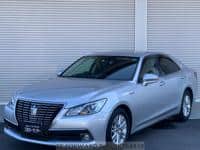 TOYOTA Crown Hybrid