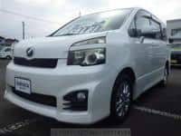 2010 TOYOTA VOXY ZS74WD