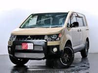 2010 MITSUBISHI DELICA D5