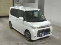 2011 DAIHATSU TANTO RS