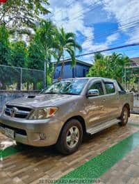 2005 TOYOTA HILUX 2.5