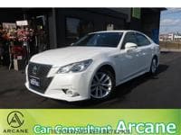 TOYOTA Crown Hybrid