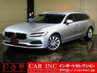 2017 VOLVO V90