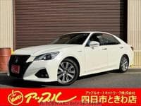 TOYOTA Crown Hybrid