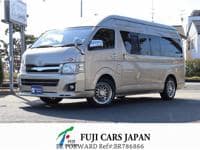 2011 TOYOTA HIACE VAN