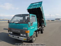 TOYOTA Dyna Truck