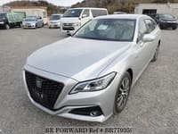 TOYOTA Crown Hybrid