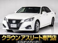 2016 TOYOTA CROWN HYBRID