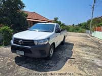 2019 TOYOTA HILUX 2.4