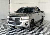 2016 TOYOTA HILUX 2.4