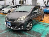 2011 TOYOTA VITZ