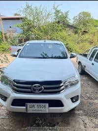 2016 TOYOTA HILUX 2.4