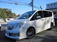 2014 NISSAN SERENA