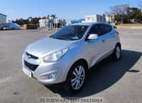 2010 HYUNDAI TUCSON SPARE TIRE CD PLAYER