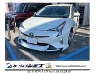 2016 TOYOTA PRIUS