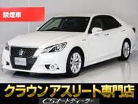 2013 TOYOTA CROWN HYBRID