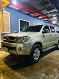 2010 TOYOTA HILUX 3.0