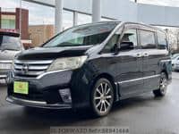 2011 NISSAN SERENA