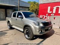 2013 TOYOTA HILUX 2.5