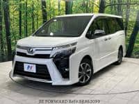 2018 TOYOTA VOXY ZS