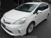 2011 TOYOTA PRIUS ALPHA