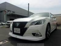 2013 TOYOTA CROWN HYBRID