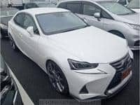 2017 LEXUS IS 300HL