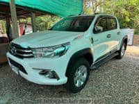 2015 TOYOTA HILUX 2.4