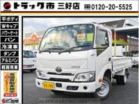 TOYOTA Dyna Truck