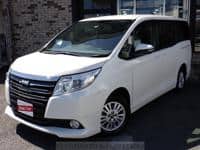 2016 TOYOTA NOAH