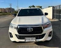 2019 TOYOTA HILUX 2.4