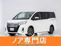 2014 TOYOTA NOAH