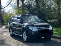 MITSUBISHI Shogun