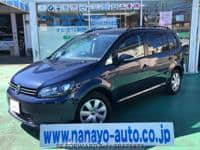 VOLKSWAGEN Golf Touran