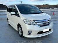 2011 NISSAN SERENA