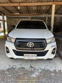 2019 TOYOTA HILUX 2.4