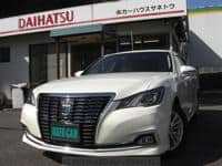 2016 TOYOTA CROWN HYBRID