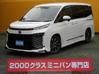 2022 TOYOTA VOXY