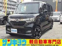 2017 HONDA N BOX