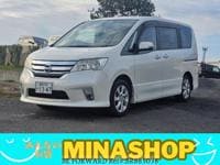 2011 NISSAN SERENA