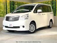 2013 TOYOTA NOAH XG